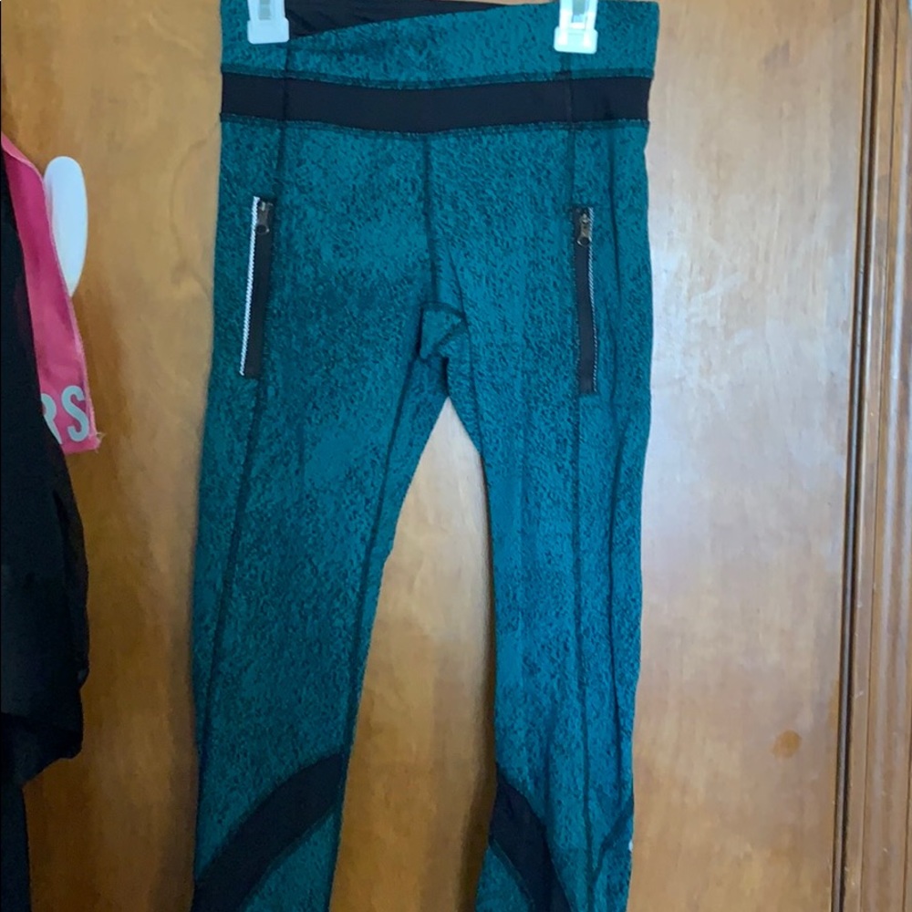 lululemon 7/8 crop leggings TEAL